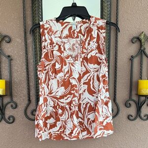 Women's Sleeveless Floral Top - Rust and White